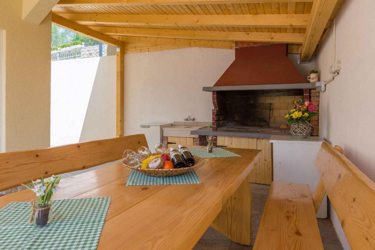Holiday Home In Grizane 39285 מראה חיצוני תמונה