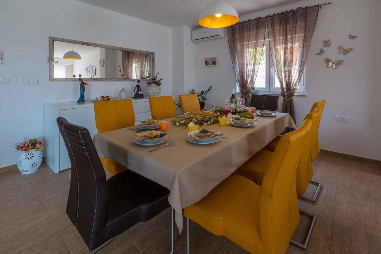Holiday Home In Grizane 39285 מראה חיצוני תמונה
