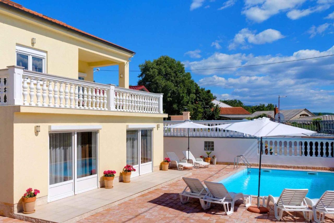 Holiday Home In Grizane 39285 מראה חיצוני תמונה